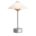 **Technische titel: Moderne tafellamp met houten accenten en strakke metalen voet**
